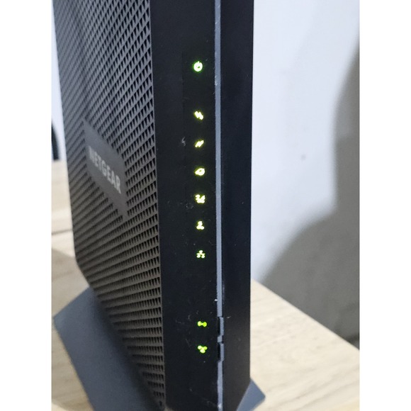 NETGEAR NIGHTHAWK AC1900 WiFi Cable Modem Router Model# C7000 - Tested & Working - Picture 4 of 13
